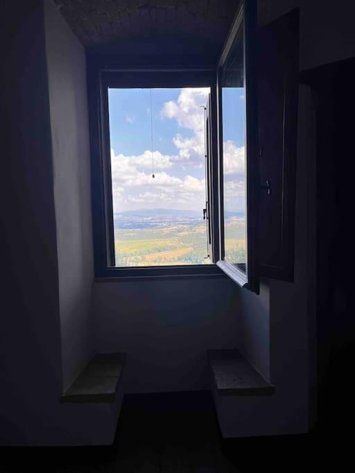 Medieval Tower In Umbria With Swimming Pool Montelagello Exterior foto