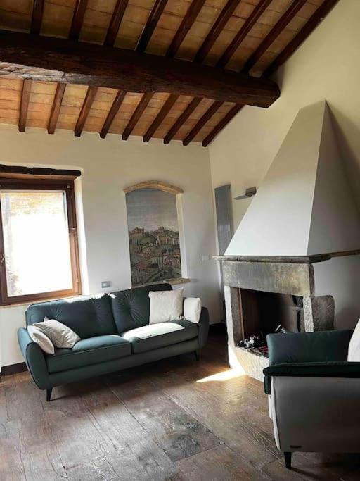 Medieval Tower In Umbria With Swimming Pool Montelagello Exterior foto