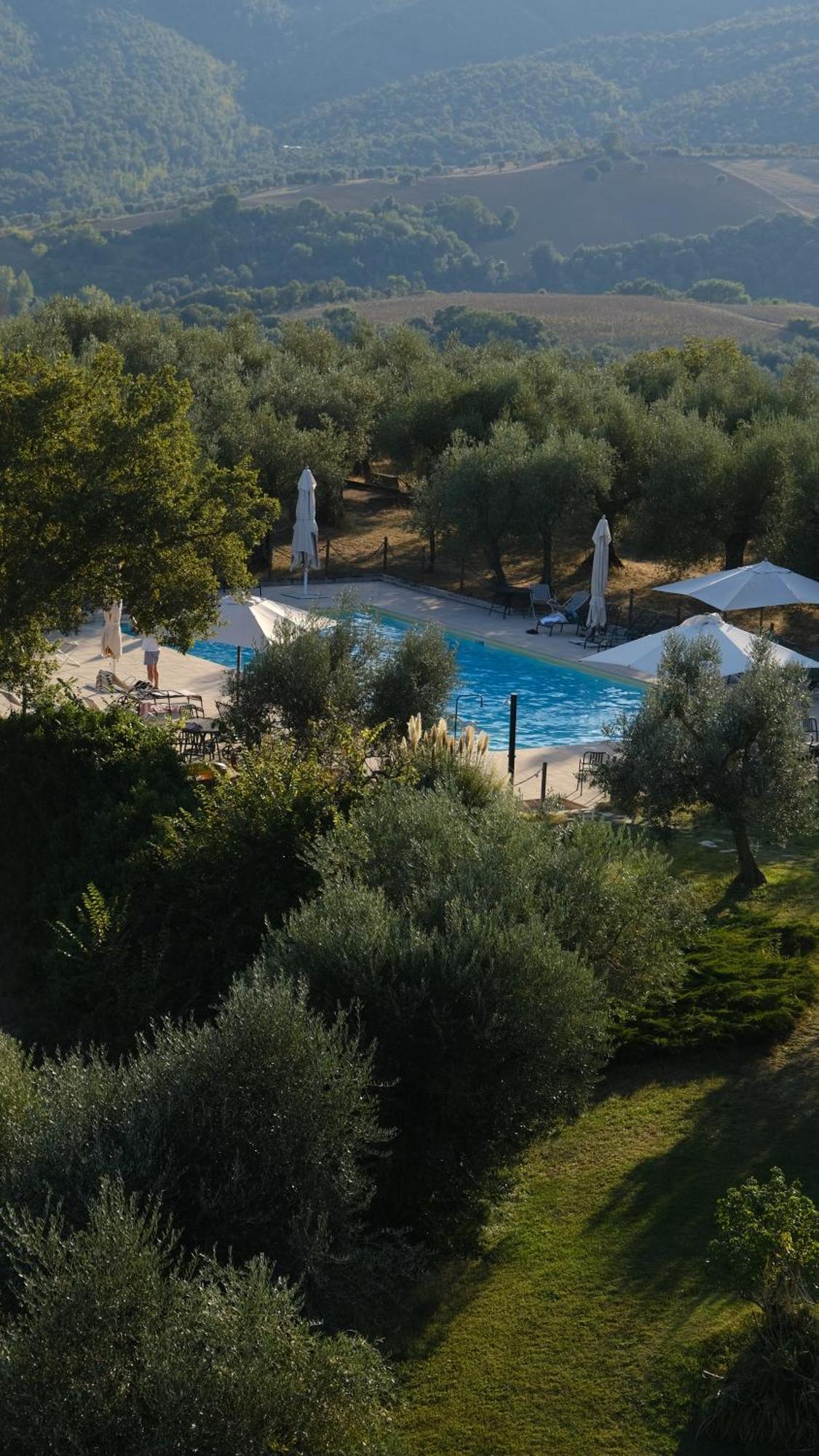 Medieval Tower In Umbria With Swimming Pool Montelagello Exterior foto